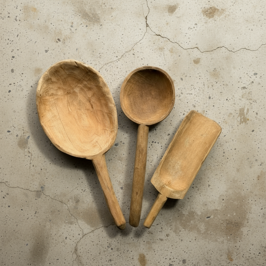 Vintage Grain Scoop - Design Vintage