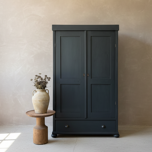 Vintage Cupboard 'Jude' - Design Vintage