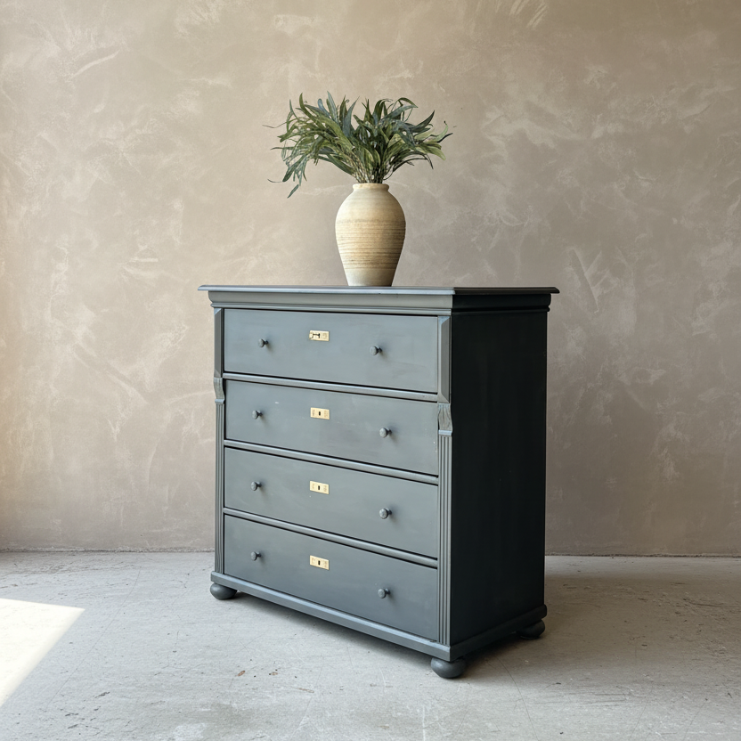 Vintage Chest of Drawers 'Greta' - Design Vintage