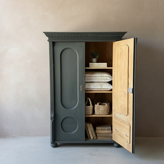 Vintage Cupboard 'Alma' - Design Vintage