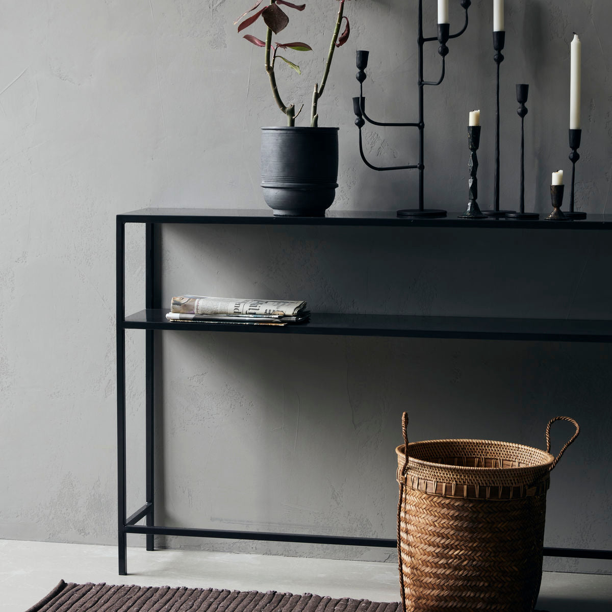 Oden Black Console Table - Design Vintage