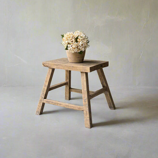 Vintage Elm Side Table 'Ola' - Design Vintage