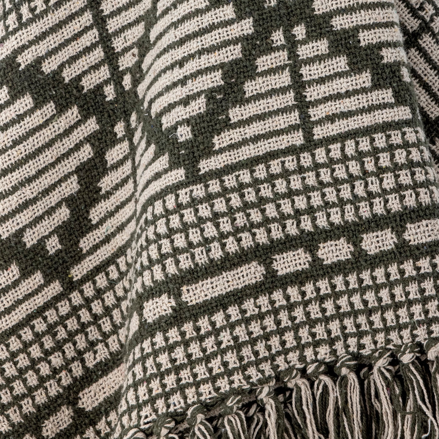 Olive Geo Throw - Design Vintage