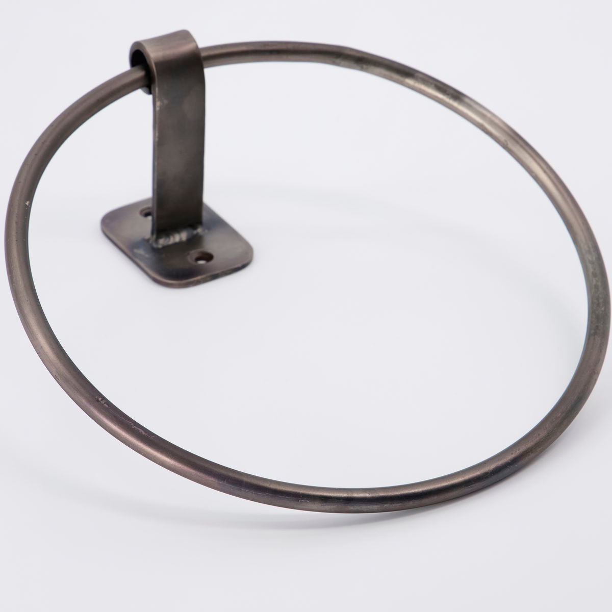 Black Round Towel Rail - Design Vintage