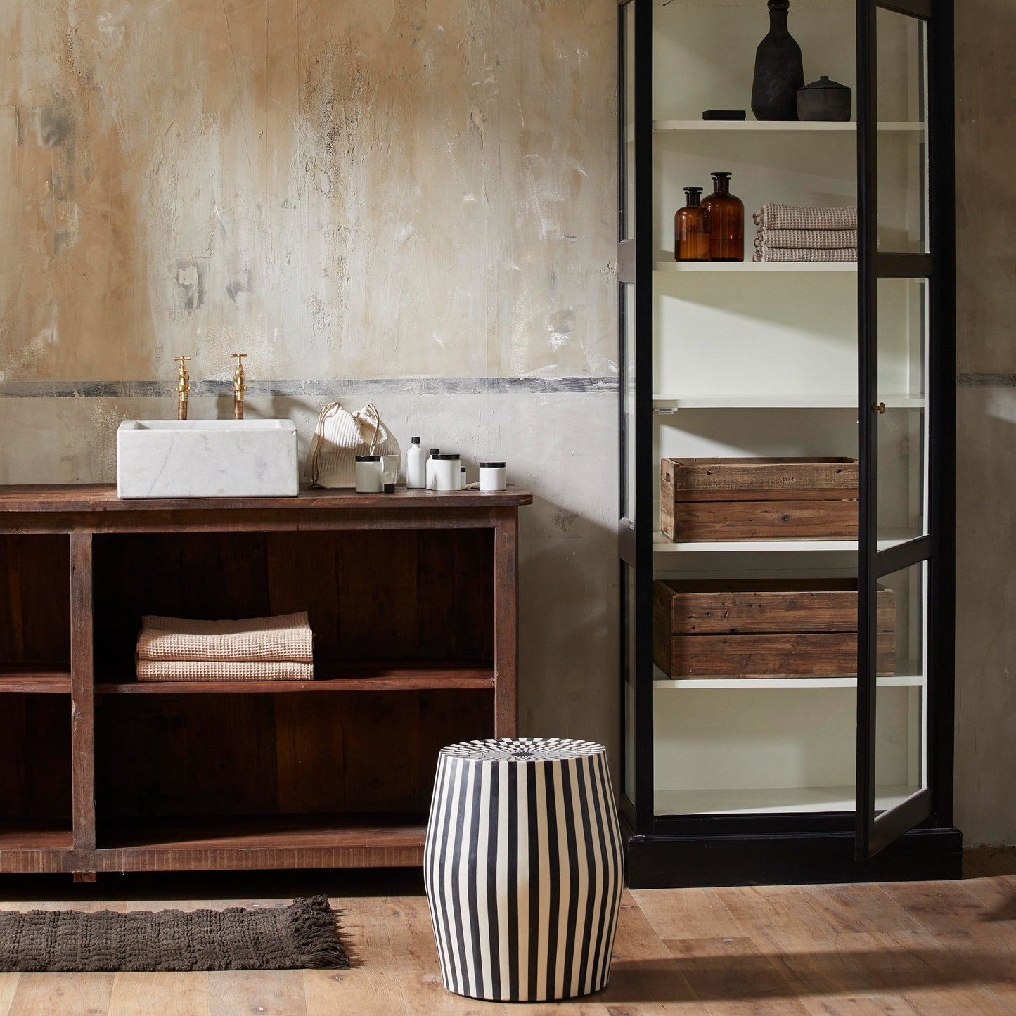 Reclaimed Wood Sideboard - Design Vintage
