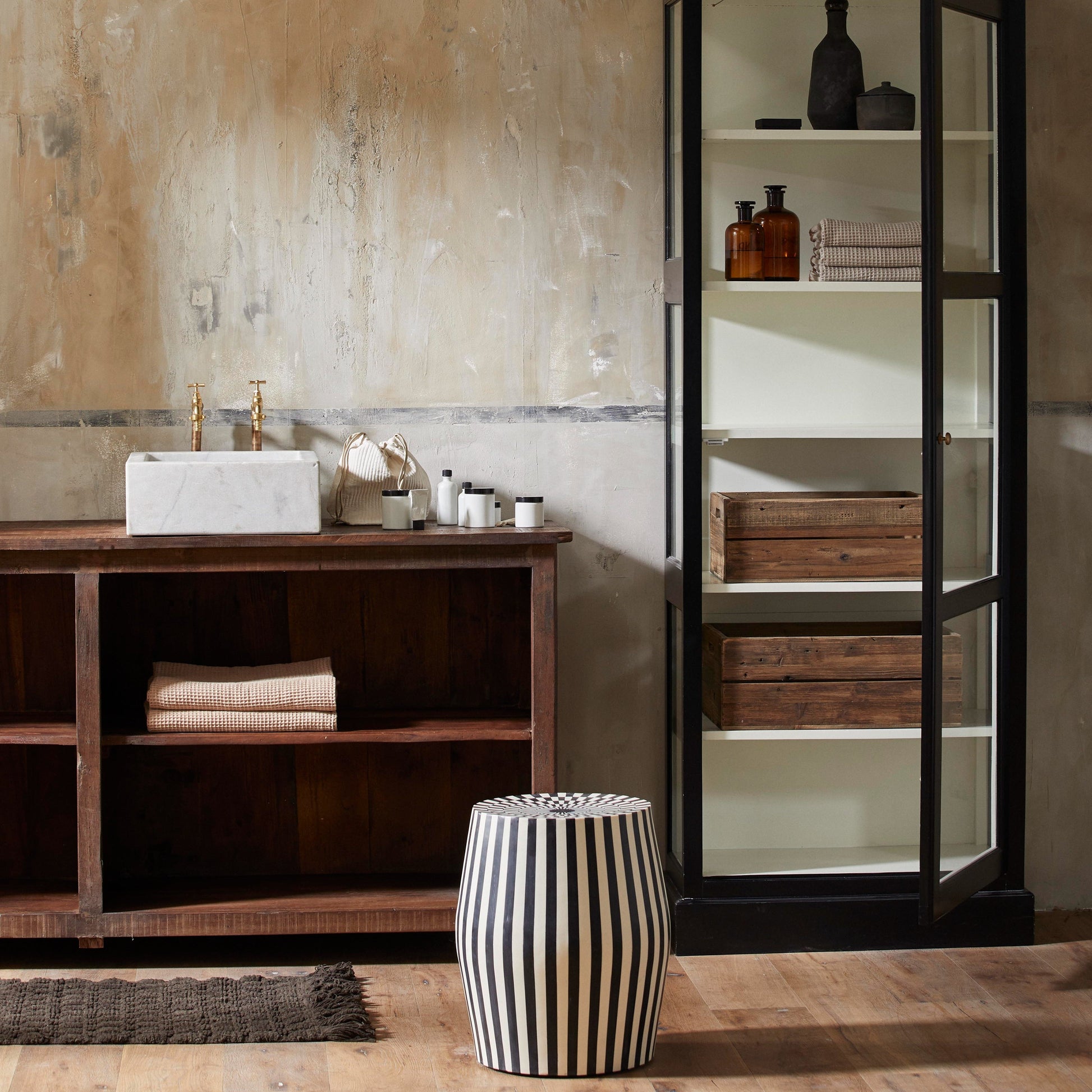 Reclaimed Wood Sideboard - Design Vintage