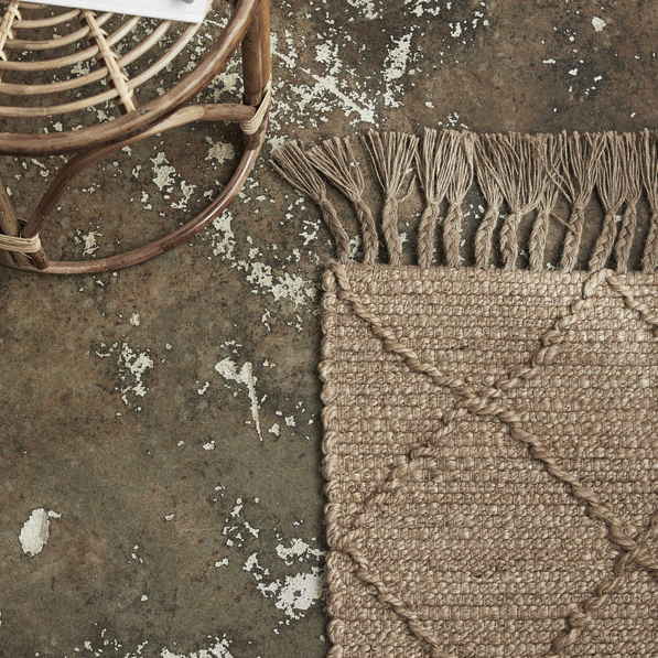 Braided Jute Rug - Design Vintage