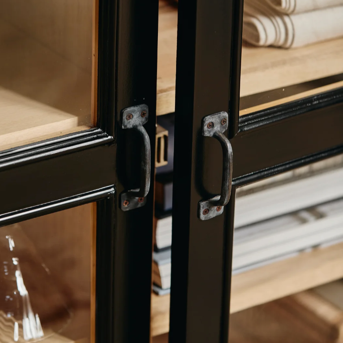 Vala Low Cabinet - Design Vintage