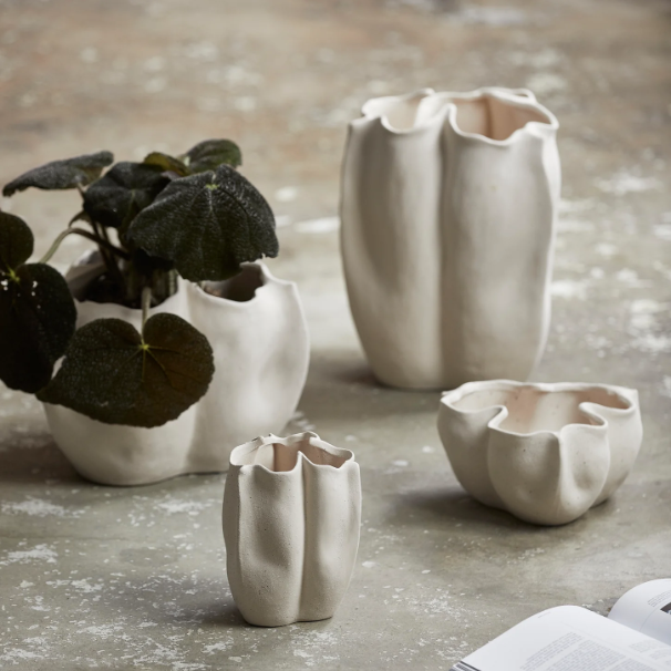 Organic Shaped Wide Vase - Design Vintage