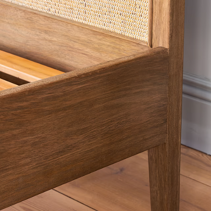 Handmade Bayur Wooden Bed - Design Vintage