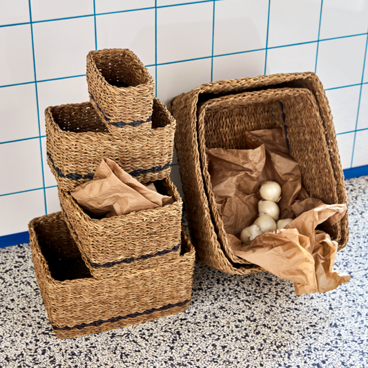 Set of 6 Seagrass Baskets - Design Vintage