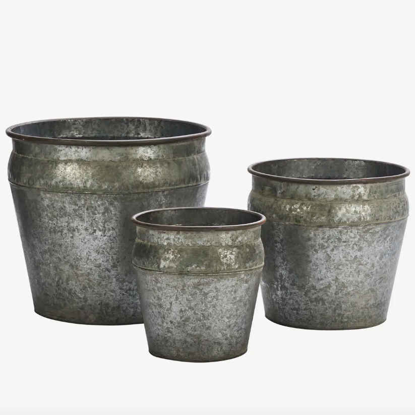 Tapered Iron Planters - Design Vintage