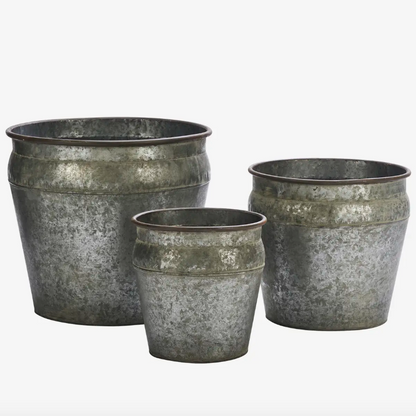 Tapered Iron Planters - Design Vintage