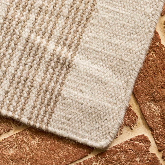 Natural Stripe Runner - Design Vintage