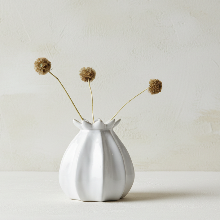 Poppy Head White Vase - Design Vintage
