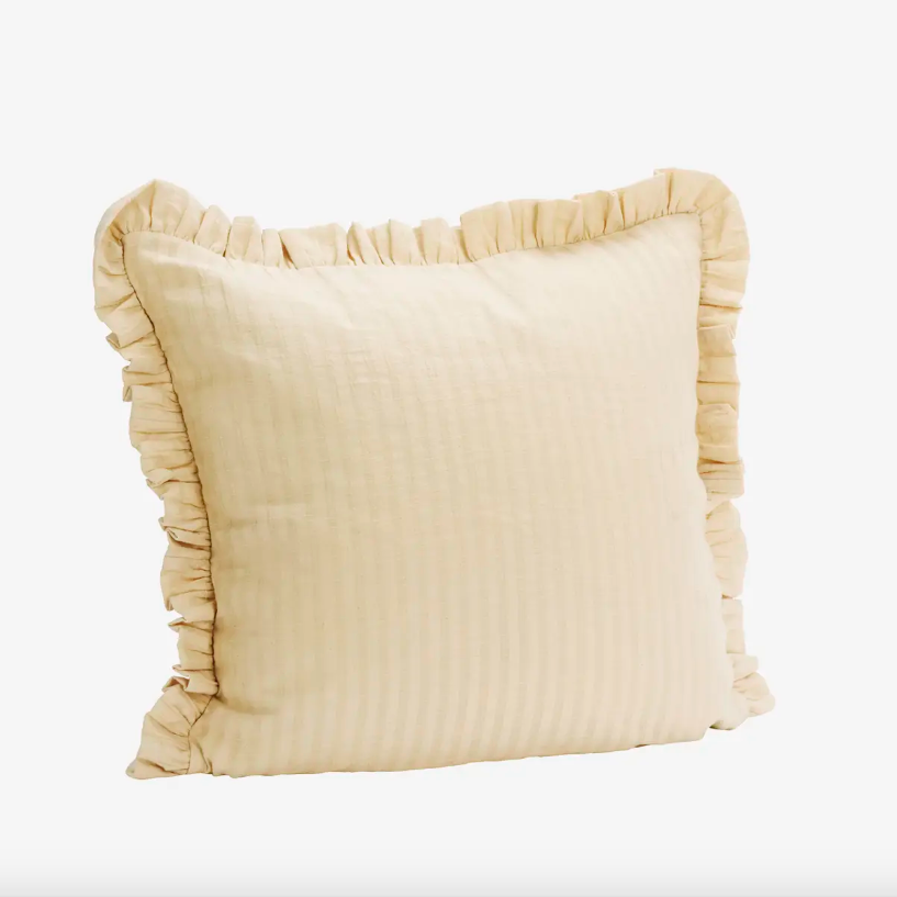 Ecru Ruffle Cushion - Design Vintage