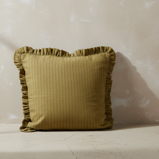 Olive Ruffle Cushion - Design Vintage