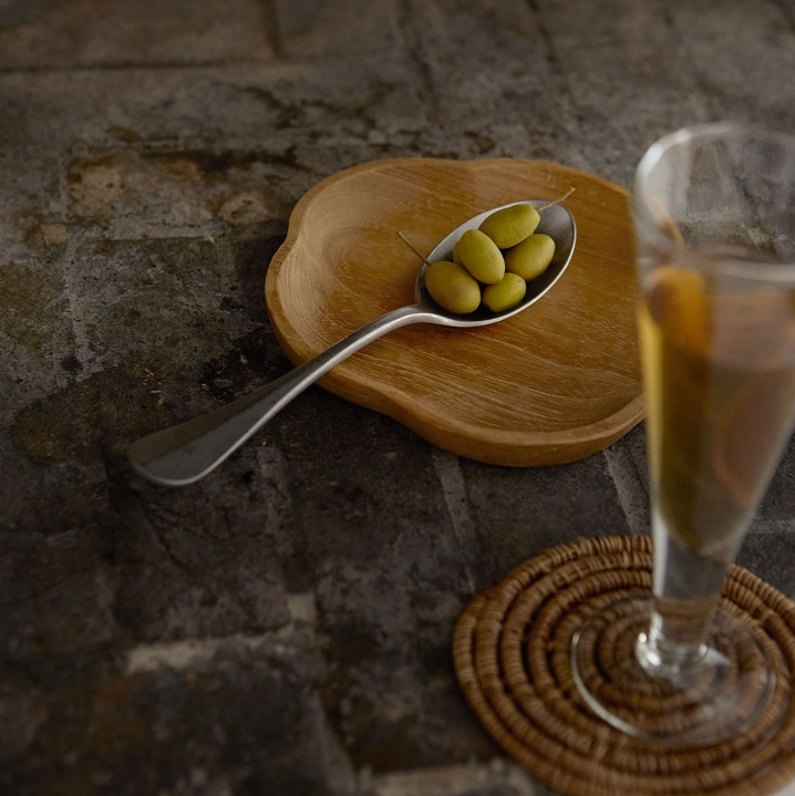 Citra Scalloped Tray - Design Vintage