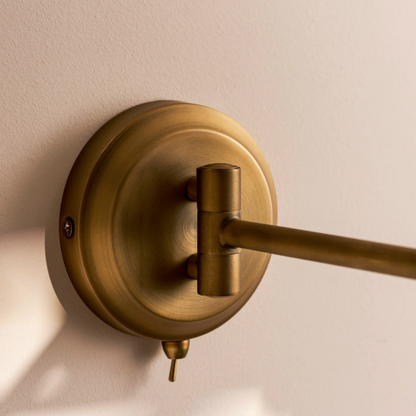 Mira Extendable Wall Lamp
