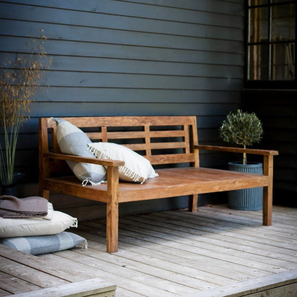 Yuni Teak Day Bed - Design Vintage