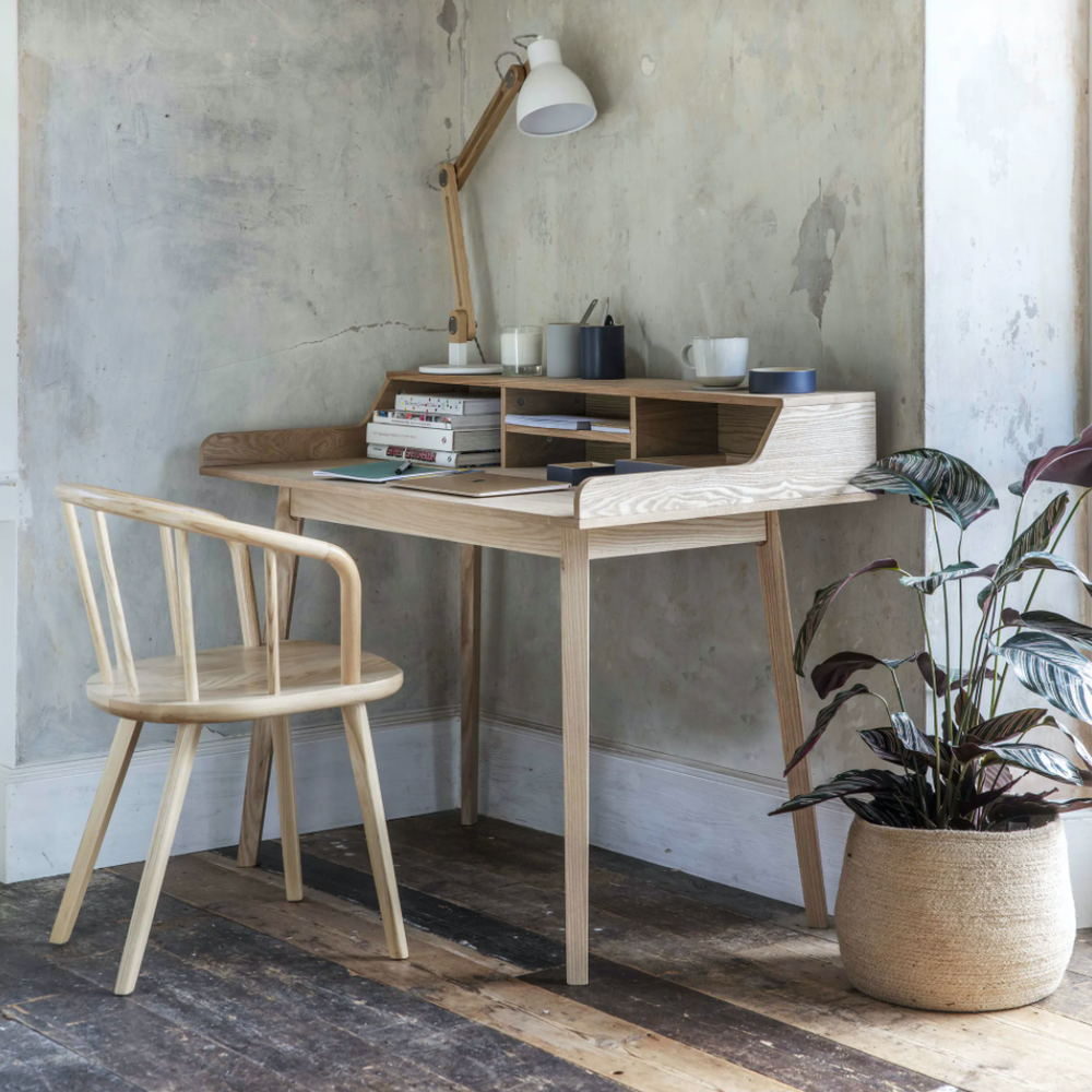 Finca Ash Desk