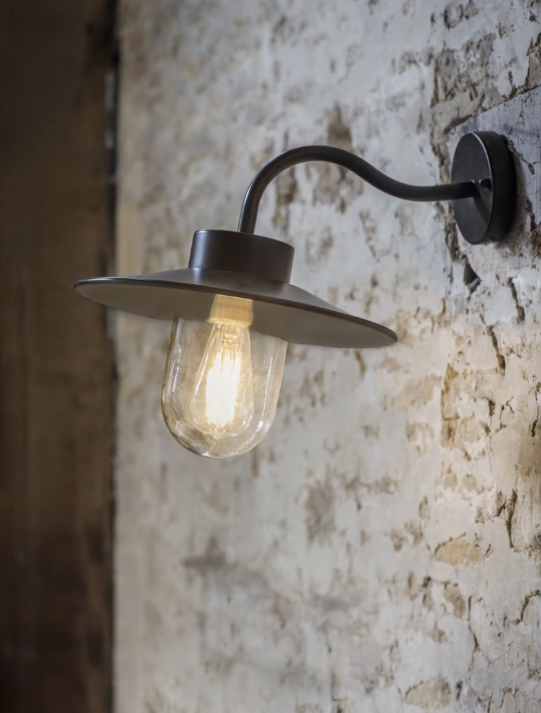 Swan Neck Outdoor Wall Light - Design Vintage