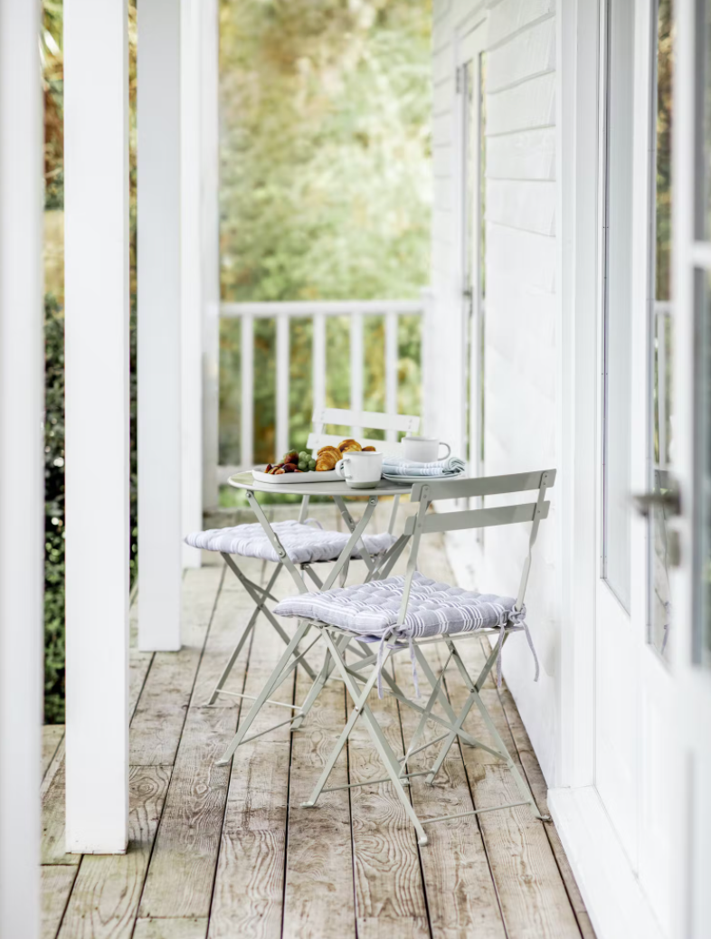 Clay Cafe Bistro Set - Design Vintage