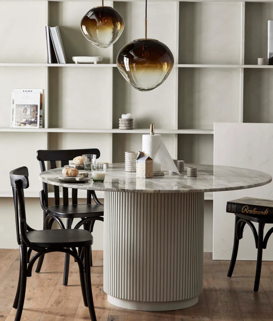 Ecru Marble Dining Table - Design Vintage