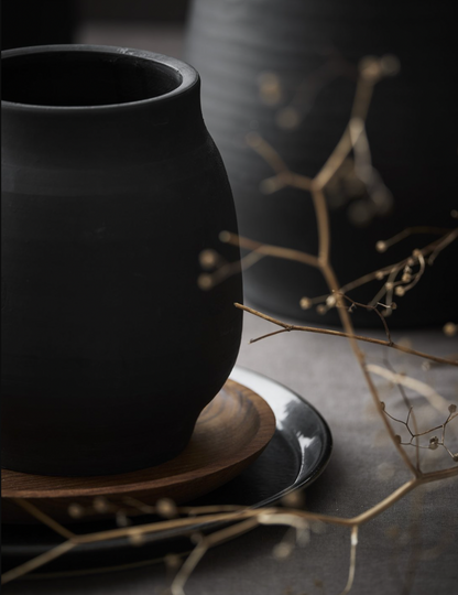 Hero Earthenware Pot - Design Vintage