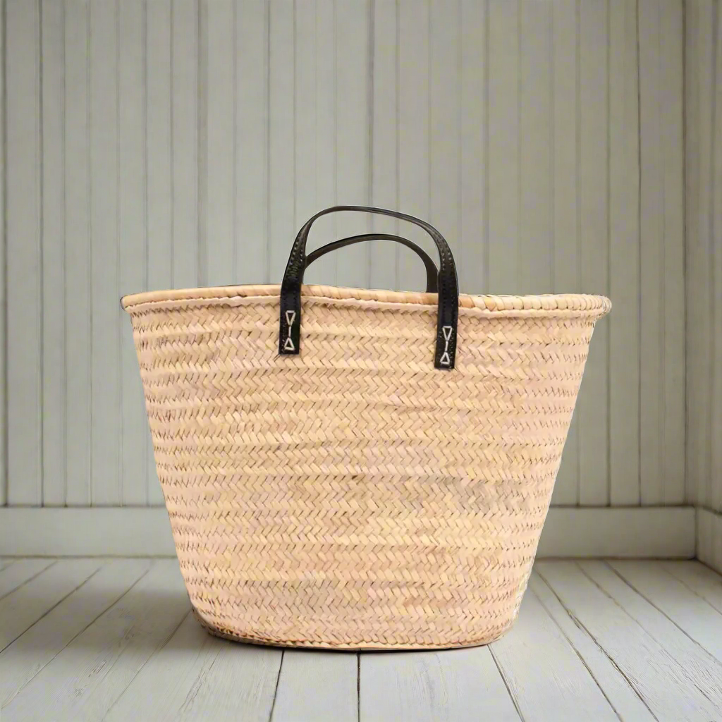 Parisienne Black Handle Basket - Design Vintage