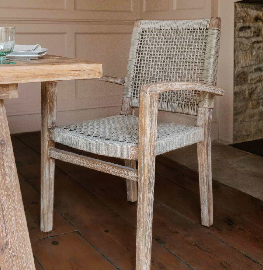 Solid Acacia Wood Outdoor Chairs - Design Vintage