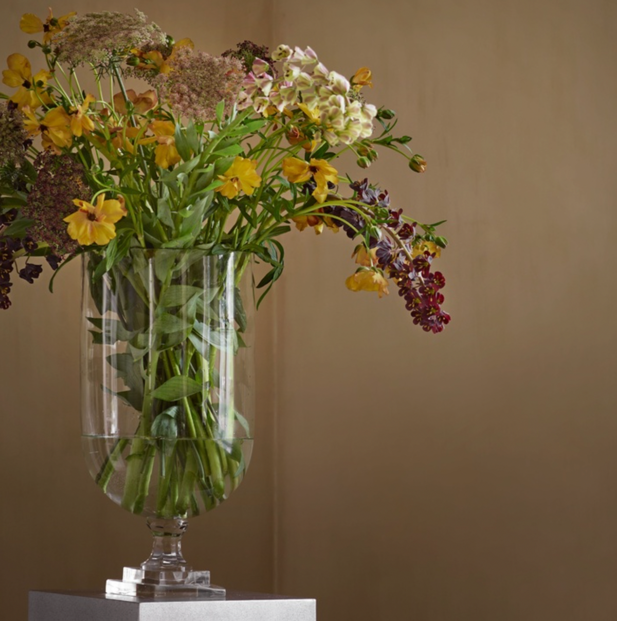 Elegant Glass Hurricane Vase