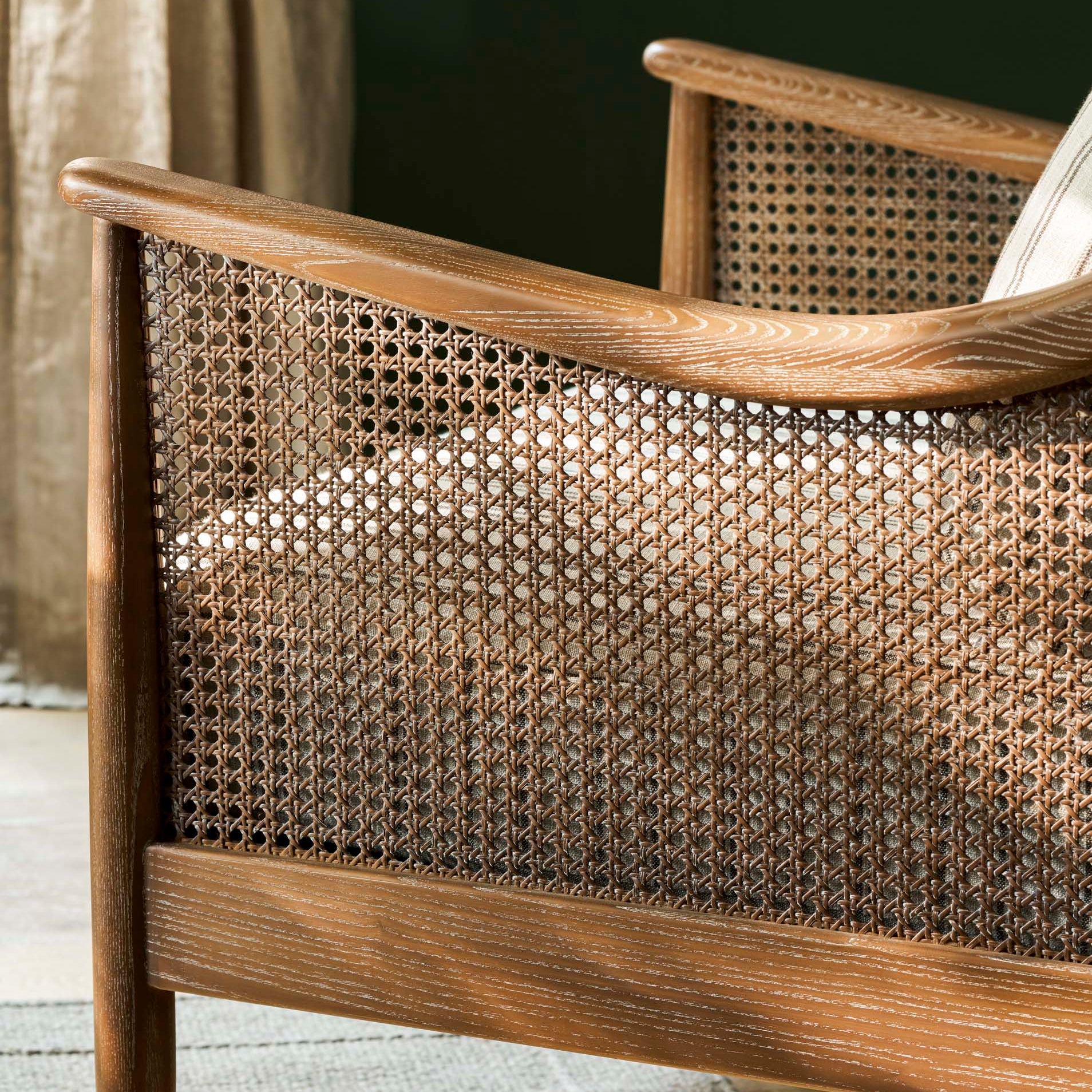 Natural Stripe Rattan Armchair - Design Vintage
