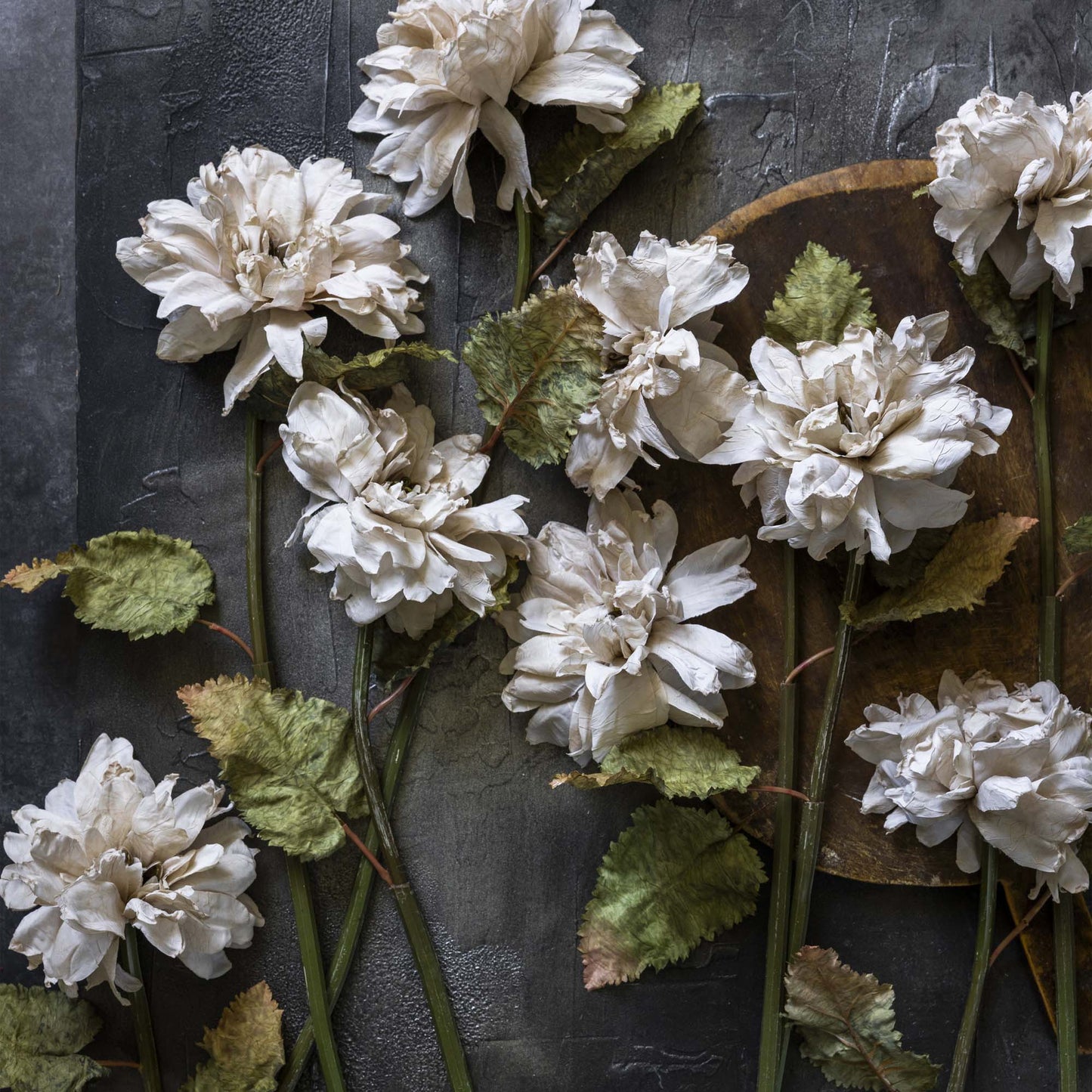 ARTIFICIAL DAHLIA, EVENING DEW - Design Vintage