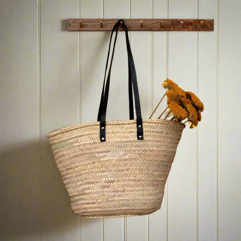 Valencia Black Handle Basket - Design Vintage
