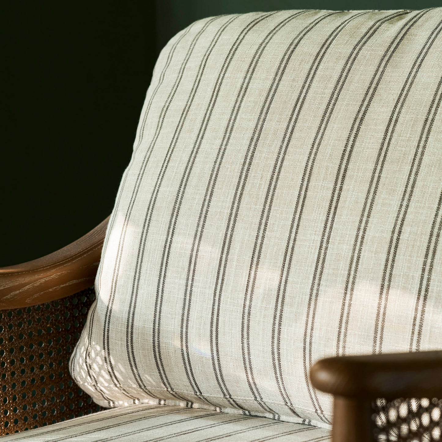 Natural Stripe Rattan Armchair - Design Vintage