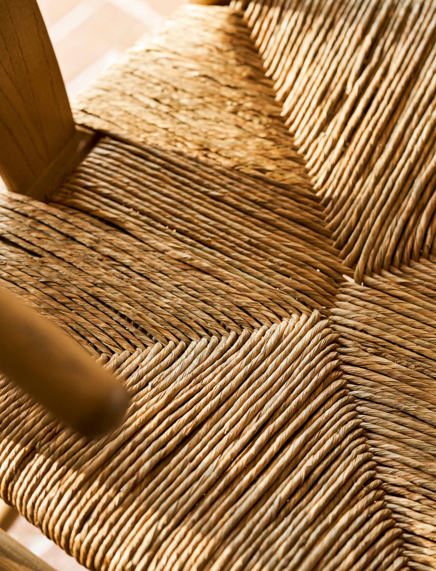 Ash Wishbone Bar Stool - Design Vintage