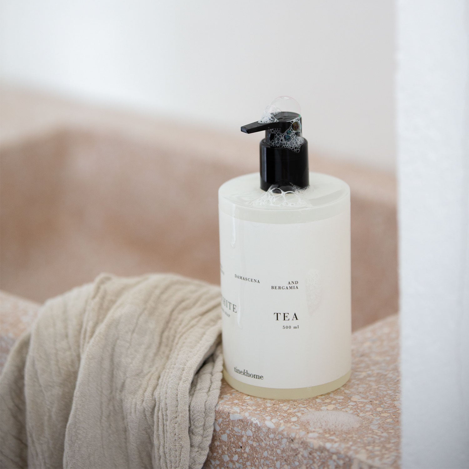 White Tea Hand Soap - Design Vintage