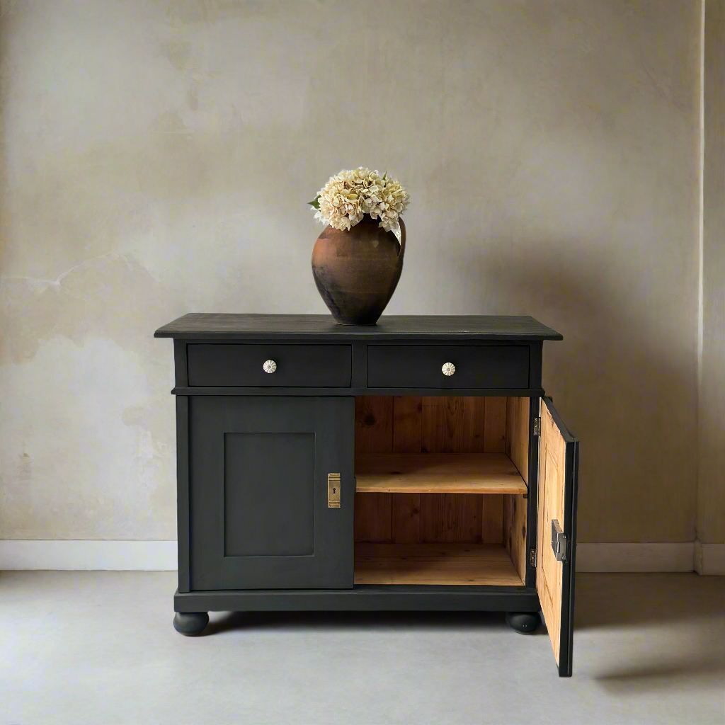 Vintage Sideboard Cupboard 'Alfie' - Design Vintage