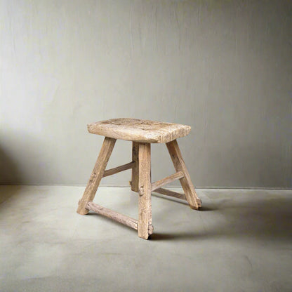 Vintage Elm Side Table 'Etta' - Design Vintage