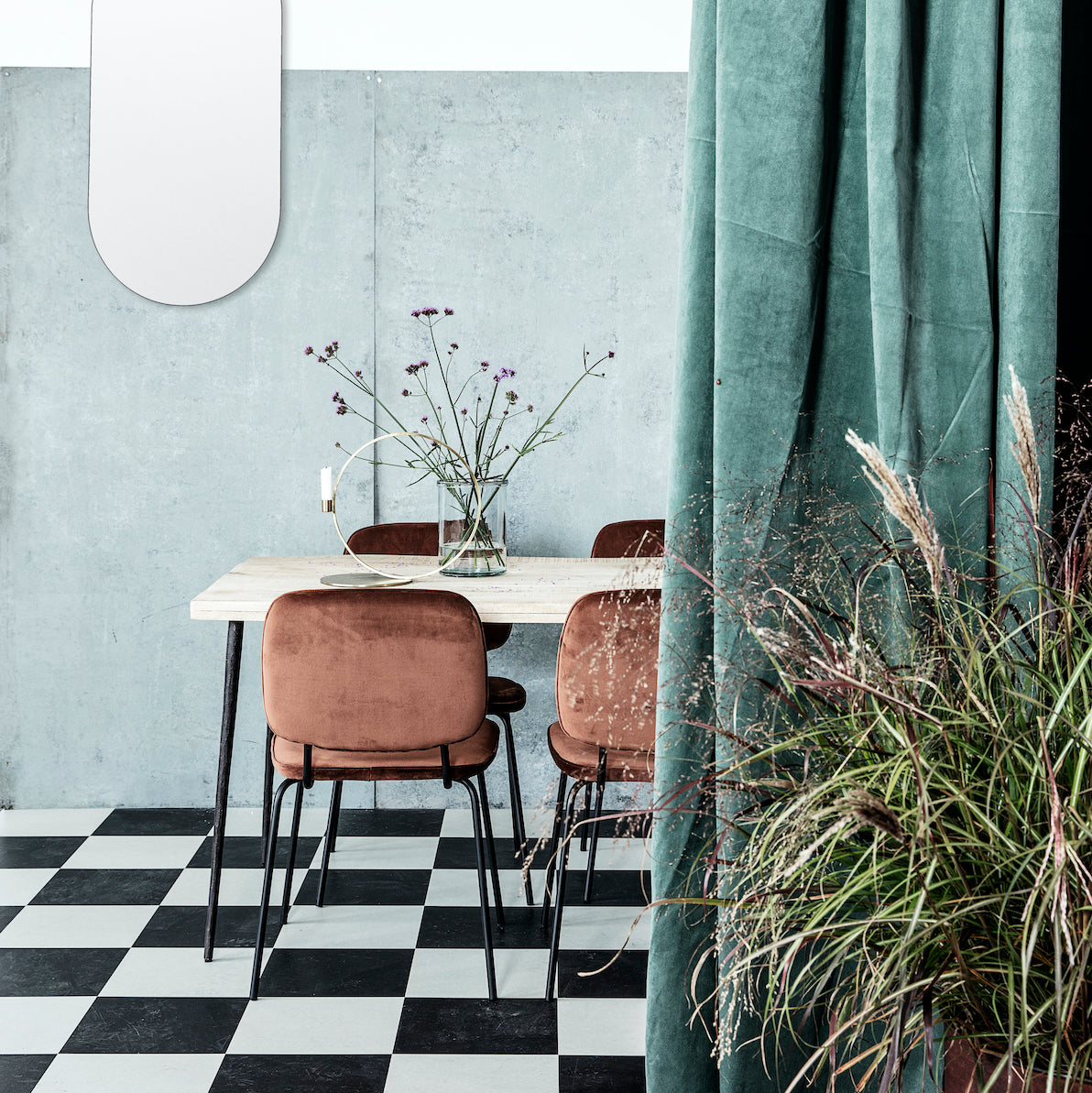 Industrial Mango Dining Table - Design Vintage