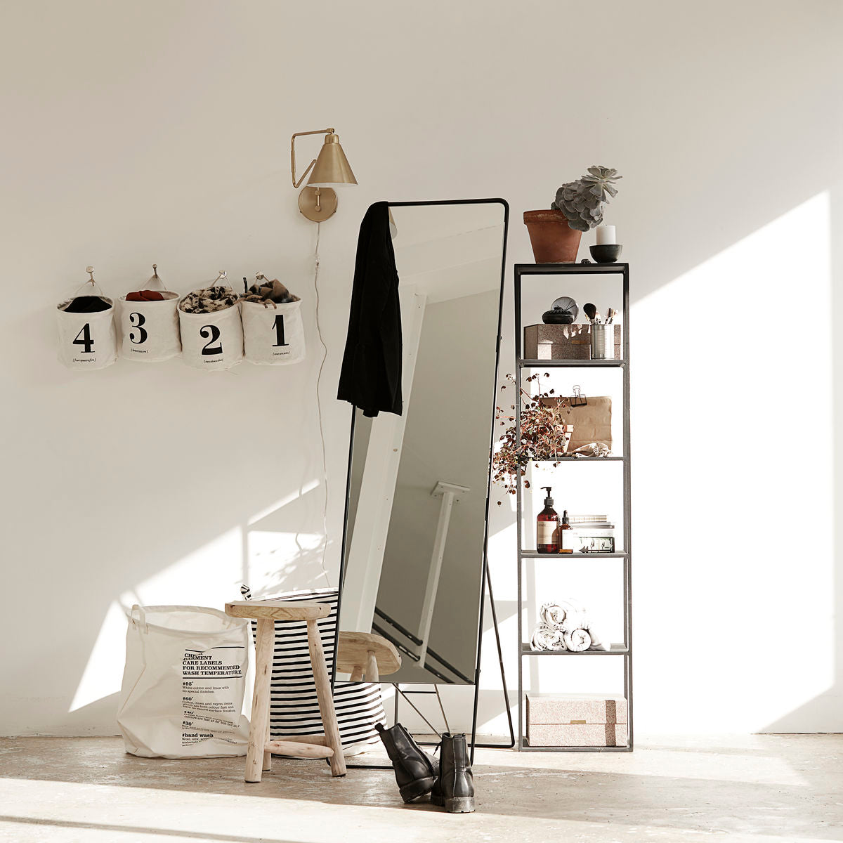 Set of Numbered Storage - Design Vintage